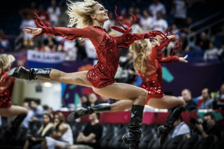 Čilidersice zavređuju pažnju dok košarkaši odmaraju, a verovatno mame poglede i tokom meča