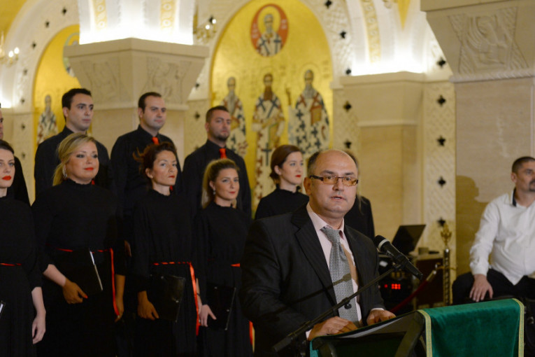 Profesor doktor Mihajlo Rabrenovic na otvranju koncerta