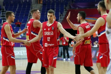 KLADIONICE PONIZILE MAĐARE: Srbija je apsolutni favorit u osmini finala EP
