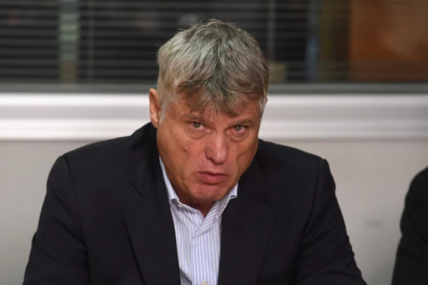 OGLASIO SE AMBASADOR LAZANSKI IZ MOSKVE: Ovo je sjajna vest, to bi značajno ojačalo MOĆ SRBIJE! (VIDEO)