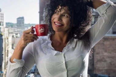 ŠOK: Lidija Vukićević ispravila kosu, ofarbala se i ošišala!