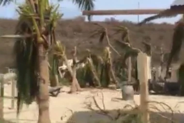 SNIMIO SOPSTVENU PROPAST: Sve što je imao nestalo u sekundi