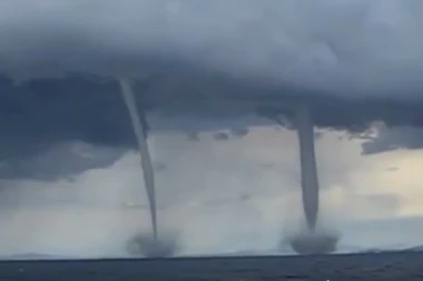 TROPSKA OLUJA KRIS BESNI PO SAD: Dostigla snagu uragana