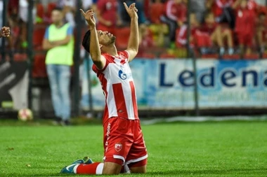 RIKARDINJO ODUŠEVLJEN: Gol za suprugu i ćerku!