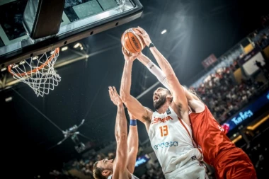 (VIDEO) KRAJ ZA DOMAĆINA, Španci nemilosrdni prema Turcima