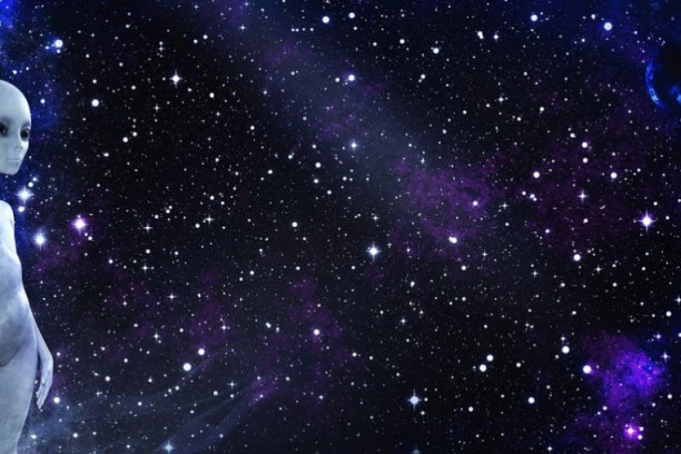 (VIDEO) ODNOSI SA DEMONIMA I VEŠTICAMA, DNK VANZEMALJACA: Doktorka ŠOKIRALA svet i oduševila Trampa