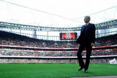 DOBRA VEST ZA ZVEZDU: Arsenal koncentrisan na Premijer ligu
