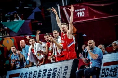 Sledeći su Rusi: "Azuri" pali pred Srbima!