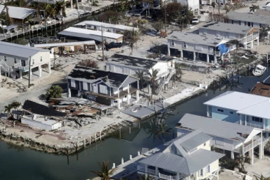 POČELO SPASAVANJE SRBA NA KARIBIMA: Avion evakuisao petoro za sada