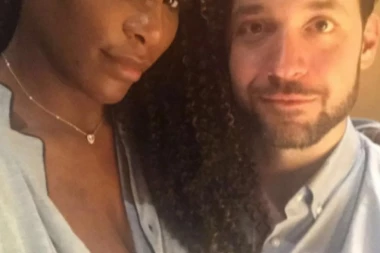 (VIDEO) DOBILA IME PO OCU: Serena Vilijams objavila prvu fotografiju ćerke