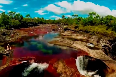 TEČNA DUGA: Doživite najlepšu reku na svetu