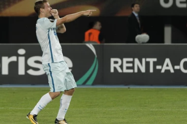 (VIDEO) Napadač Zenita asistirao saigraču na neviđen način