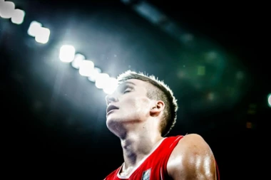 SREĆNO U AMERICI: Bogdan odleteo u Sakramento!