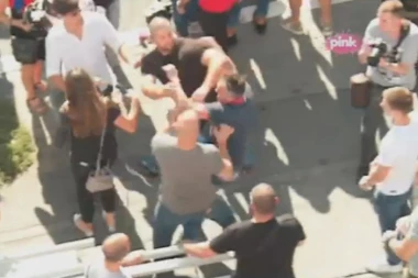 KARAMBOL U ČAČKU! Izbila masovna tuča roditelja na utakmici petlića