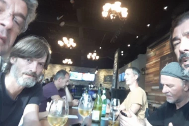 "HADERSFILD" POKORIO SEVERNU AMERIKU