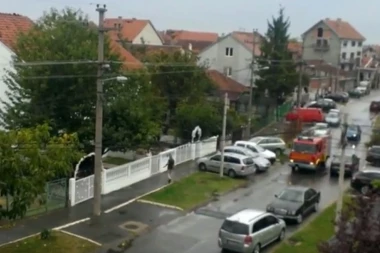 POSLE NEVREMENA POŽARI: Telefoni vatrogasaca se usijali