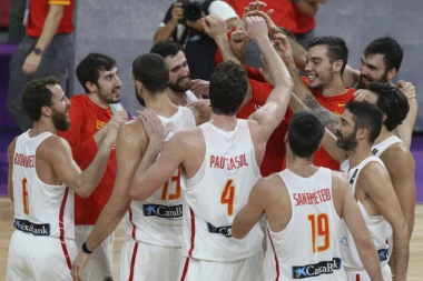 (VIDEO) RUSI IZVISILI: Španci osvojili bronzu na EP