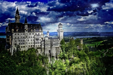 ISTORIJSKA MESTA IZ BAJKE: Najlepši dvorci Evrope