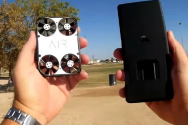 Evo kako izgleda leteći štap za selfije