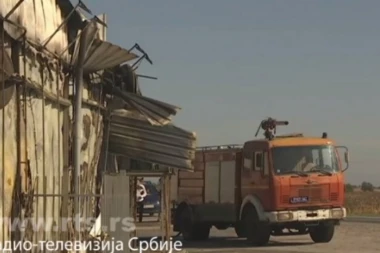 POŽAR U EČKI: Izgoreo pogon za preradu mesa, šteta nekoliko miliona evra!