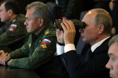 DALEKO ODJEKNULE REČI RUSKOG POLITIČARA: U istoj rečenici pomenuo RASPAD i JUGOSLAVIJU, neprijateljima poslao JASNU PORUKU!