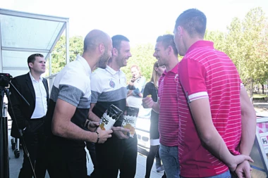 VEČITI GRICKALI ČIPS Zvezda: Prodaćemo više! Partizan: Poješćemo vas!