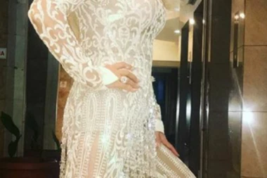 Cela estrada se okupila kod Živojinovića na slavi, proslavljali uz BOGATU TRPEZU