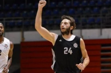 Čakarević: "Izgubiš, uđeš u svlačionicu, nije ti ni do čega"