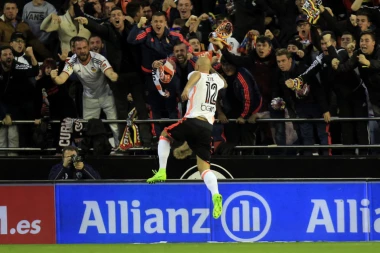 (VIDEO) ZAZA BRILJIRAO: Valensija deklasirala Malagu, Barsa i Mesi zgazili Eibar