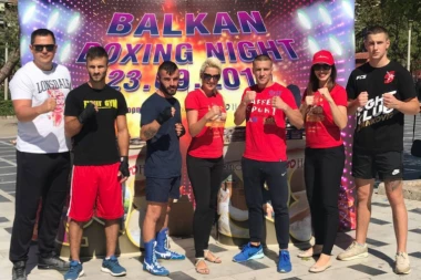 Gurdijeljac i drugovi održali čas boksa u Solunu