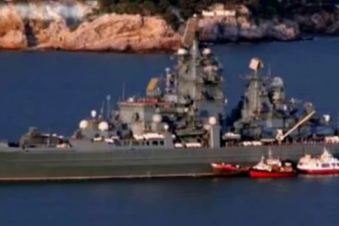 MOĆ RUSKE FLOTE: "Petar Veliki" i "Orel" učestvovali u vežbama u Barencovom moru