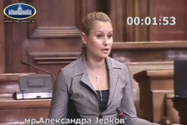 DRAMA U SKUPŠTINI: Radikali okružili Jerkov, vređali je i pretili!