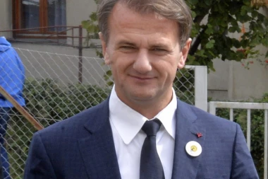 Predsednik Partizana o dugovanjima kluba, odnosu sa Zvezdom: ŽELIMO DOBRE ODNOSE SA SVIMA, ALI NEKIM SPONZORIMA JE PREĆENO!