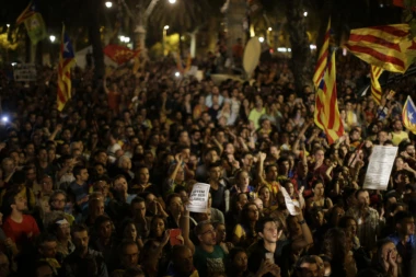 Na hiljade demonstranata u Barseloni: ONI ŽELE SAMO JEDNO!