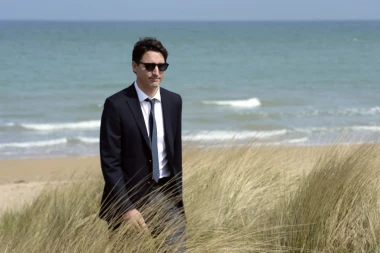 Najpoželjniji političar među ženama osvanuo na NASLOVNICI GEJ MAGAZINA