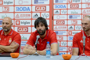 Sale prvi put o Teodosiću: JA SAM MU REKAO DA NE IGRA!