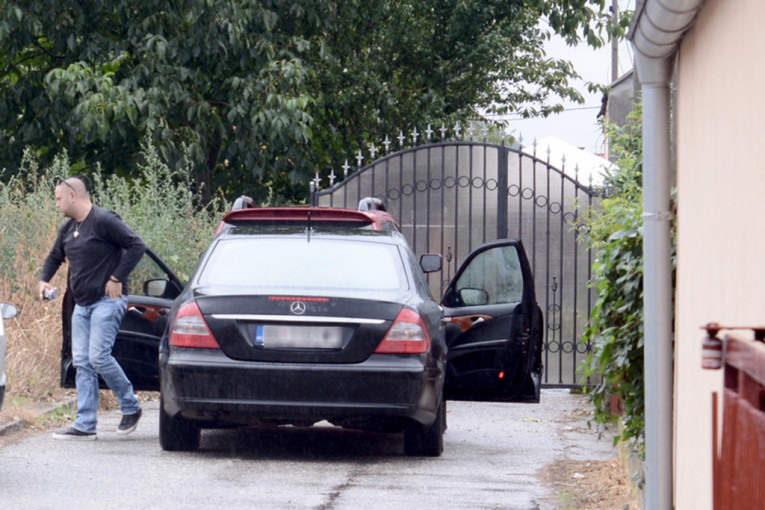 16. septembar 2017. CRNI MERCEDES - vozili braća Marjanović i njihov otac