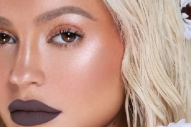 Otkriven pol bebe Kajli Džener!