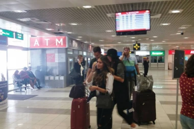 (VIDEO) Ana bez Bastija stigla u Beograd