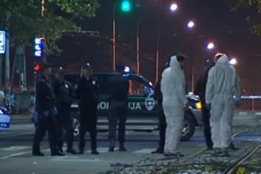 KRVAVI OBRAČUN NA DORĆOLU: Muškarac pucao na policiju i vlasnika kafane, pa likvidiran!