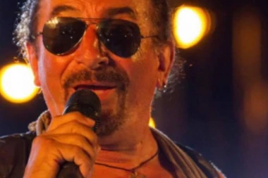 BEBEK OTKRIO: Dugme sam napustio zbog albanske pesme!