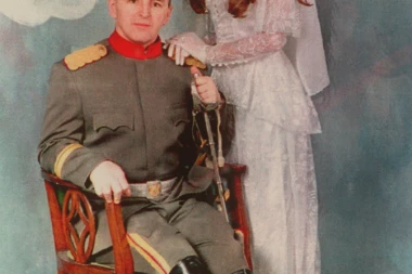 (FOTO) ISPLIVALA DUGO ČUVANA TAJNA O CECI I ARKANU: Ovom svadbenom poklonu se nisu nadali, desilo se pravo ČUDO!