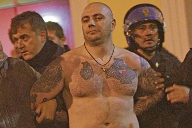 Nemački mediji: Stiže 5.000 nasilnih "delija"