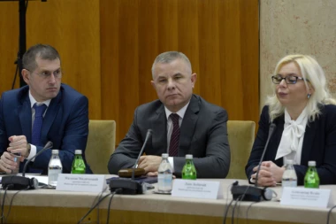 MUP NABAVIO VOZILA PO ZAKONU, NIJE BILO PRIMEDBI