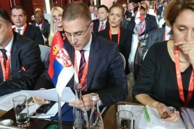 Stefanović BURNO reagovao na sramnu izjavu Amerikanca o ubistvu Ivanovića!