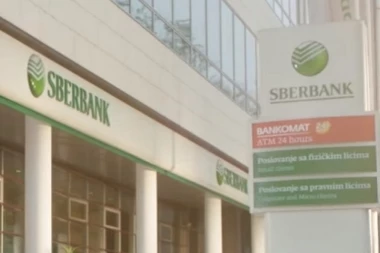 BEZOBRAZLUK! Penzionere  baš deru u Zberu!