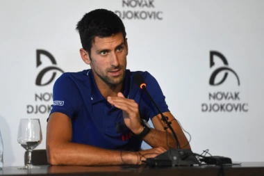 DIREKTOR AUSTRALIJAN OPENA TVRDI: Đoković će igrati u Melburnu!