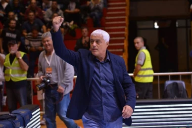 Muta veruje u crno-bele: OVE GODINE VRAĆAMO DUGOVE, SLEDEĆE VRAĆAMO TROFEJE!