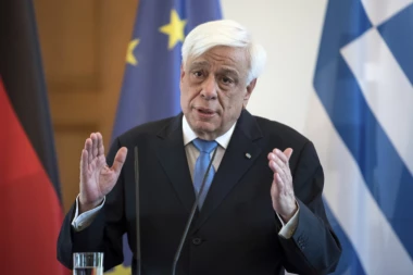 SASTANAK U ČETIRI OKA: Aleksandar Vučić u ponedeljak sa grčkim predsednikom