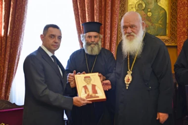 Arhiepiskop Jeronimus: Kosovo je srpski Akropolj!